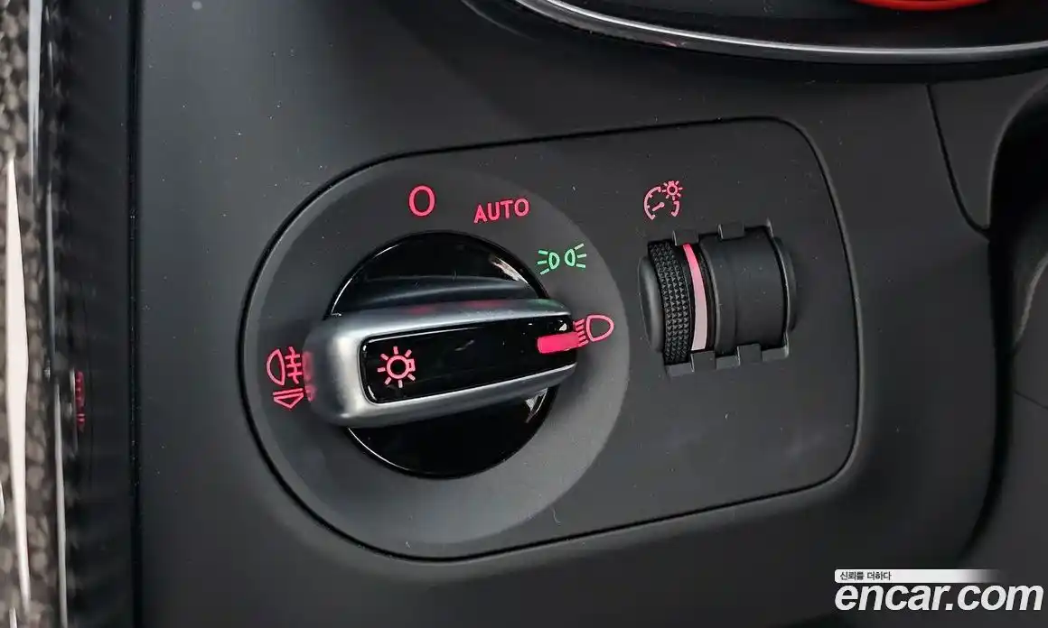 Audi R8 2015 5.2 гидро в Москве № 230172, фото 17