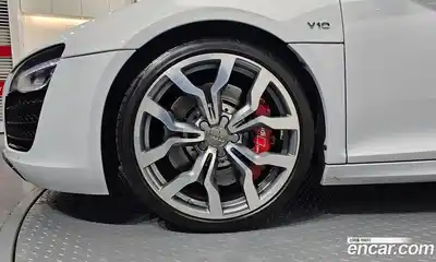 Audi R8 2015 5.2 гидро в Москве № 230172, миниатюра 5