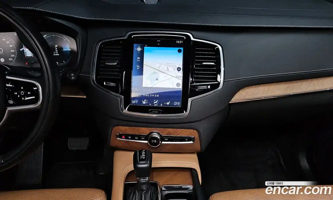 Volvo XC90 2018 2.0 гидро в Москве № 230581, фото 14