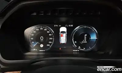 Volvo XC90 2018 2.0 гидро в Москве № 230581, миниатюра 8