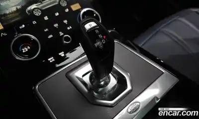 Land Rover Range-Rover Evoque 2021 2.0 гидро в Москве № 231288, миниатюра 8