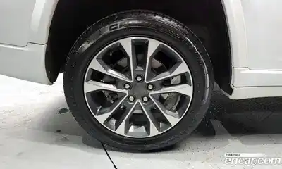 Jeep Cherokee 2021 3.6 гидро в Москве № 232512, миниатюра 5