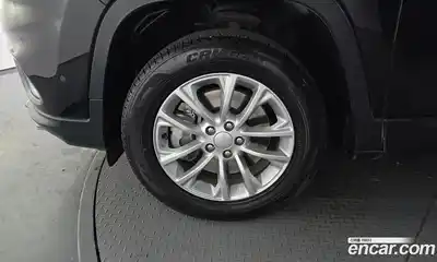 Jeep Cherokee 2018 2.4 гидро в Москве № 232756, миниатюра 5