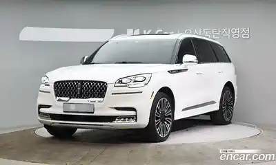 Lincoln Aviator, 2022