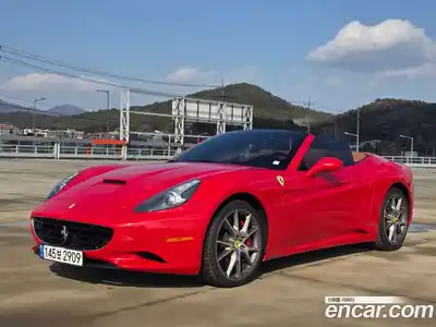 Ferrari California, 2010