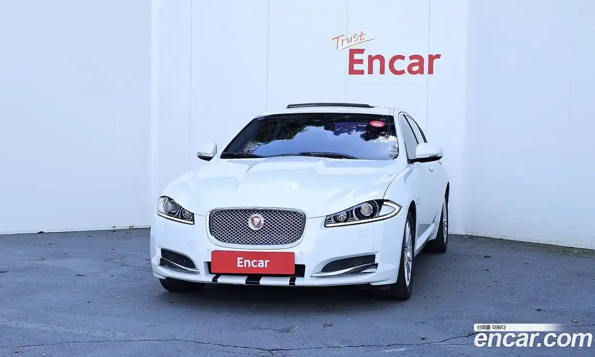 Jaguar XF 2014 2.2 гидро в Москве № 247490, фото 3