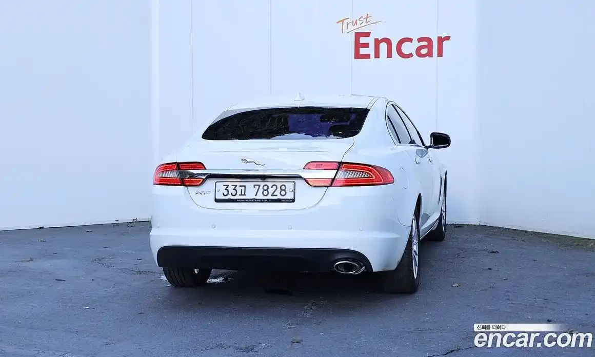 Jaguar XF 2014 2.2 гидро в Москве № 247490, фото 4