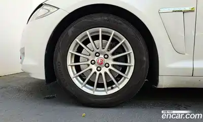 Jaguar XF 2014 2.2 гидро в Москве № 247490, миниатюра 5