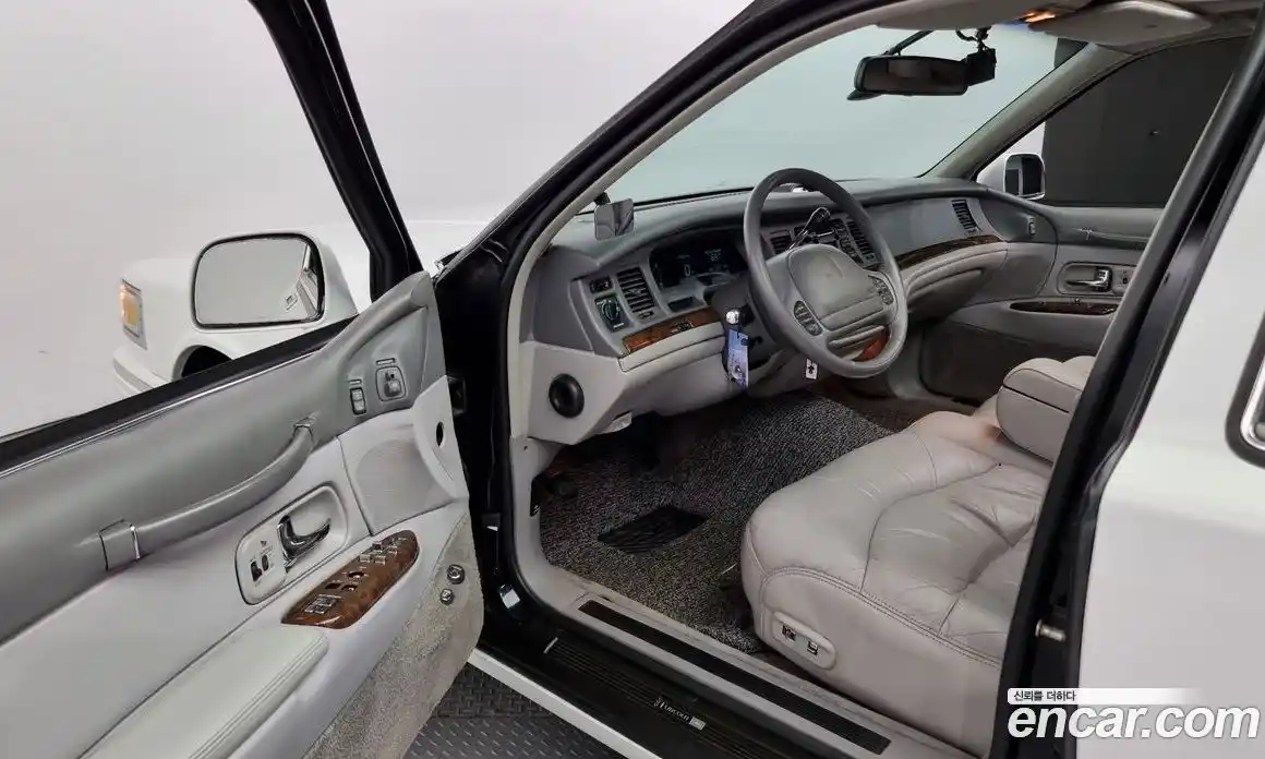 Lincoln Town Car 1997 4.6 гидро в Москве № 255776, фото 12