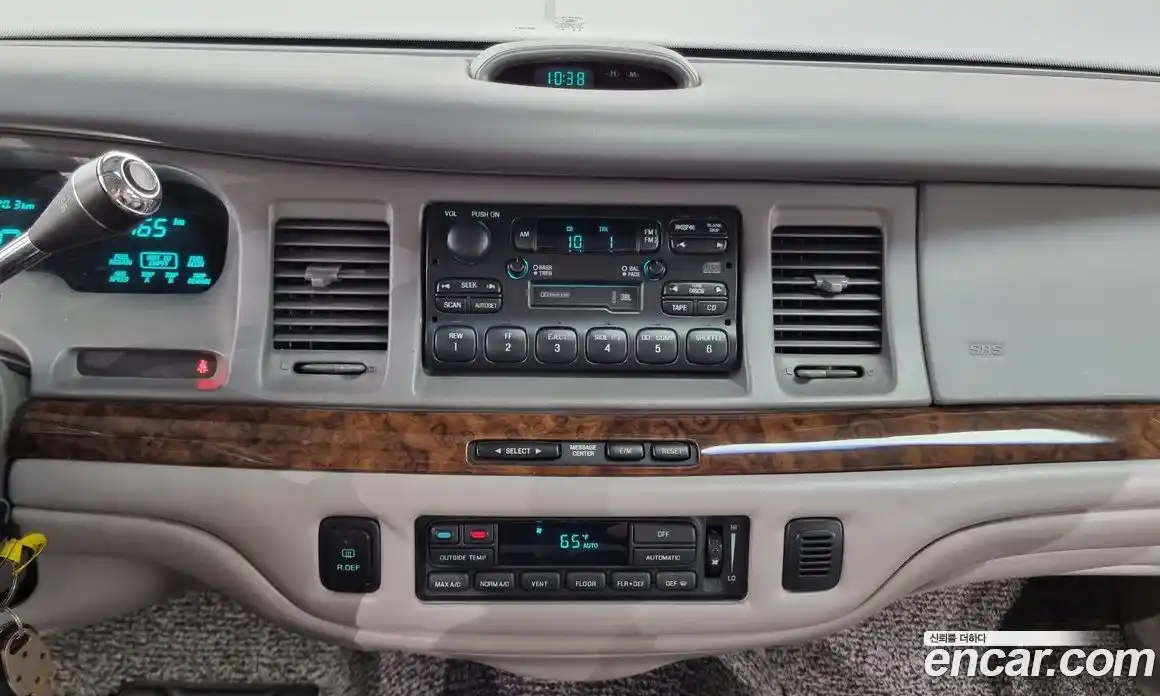 Lincoln Town Car 1997 4.6 гидро в Москве № 255776, фото 15