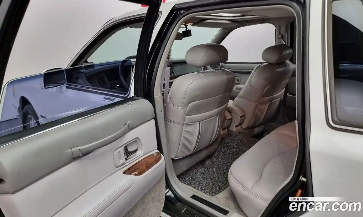 Lincoln Town Car 1997 4.6 гидро в Москве № 255776, фото 17