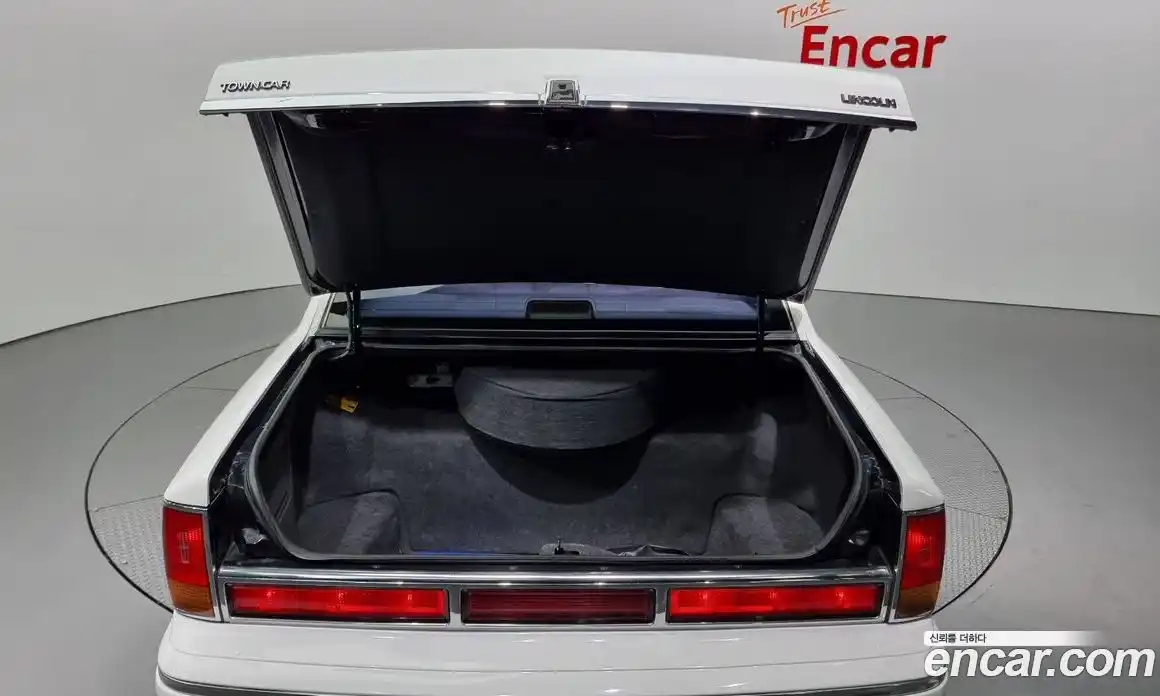 Lincoln Town Car 1997 4.6 гидро в Москве № 255776, фото 20