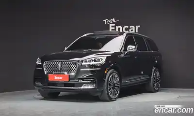 Lincoln Aviator, 2021