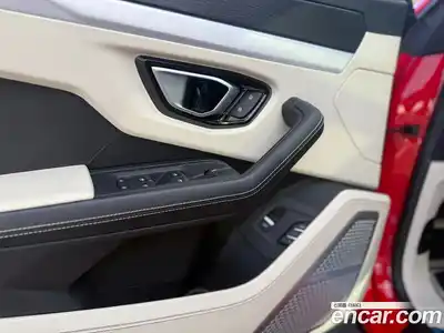 Lamborghini Urus 2020 4.0 гидро в Москве № 256334, миниатюра 11