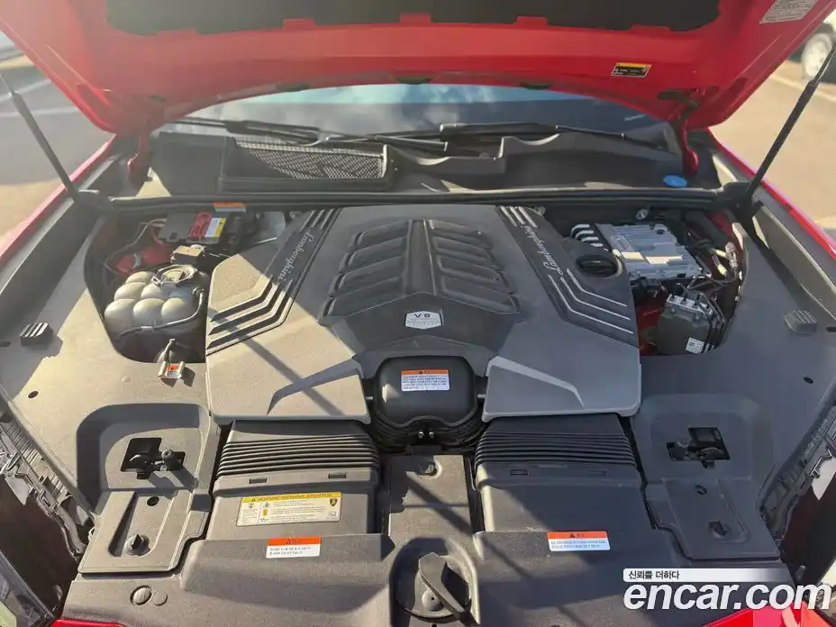 Lamborghini Urus 2020 4.0 гидро в Москве № 256334, фото 18