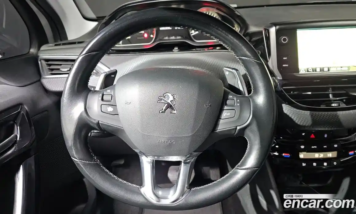 Peugeot 208 2018 1.6 гидро в Москве № 258797, фото 14