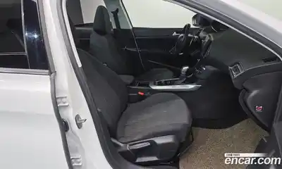 Peugeot 308 2015 1.6 гидро в Москве № 259172, миниатюра 11