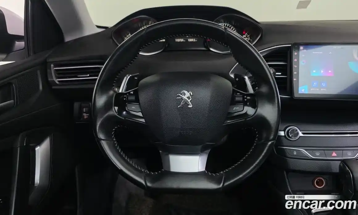 Peugeot 308 2015 1.6 гидро в Москве № 259172, фото 13