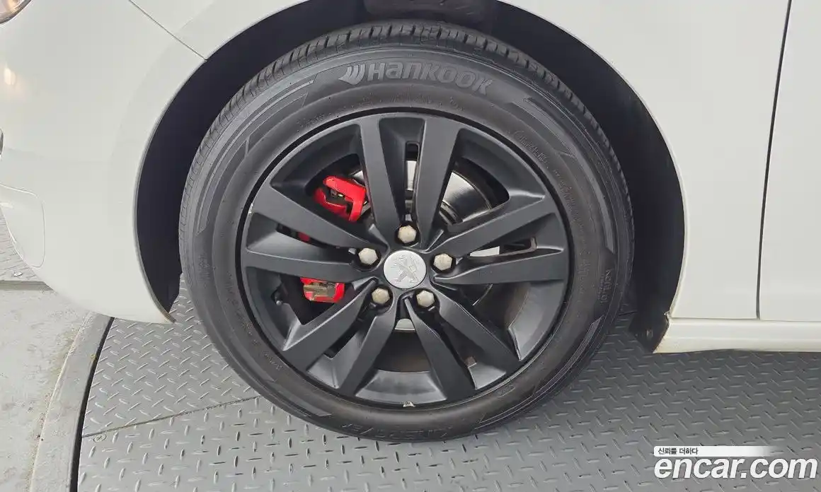 Peugeot 308 2015 1.6 гидро в Москве № 259172, фото 5