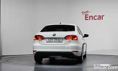 Volkswagen Jetta 2014 1.6 гидро в Москве № 277829, миниатюра 4