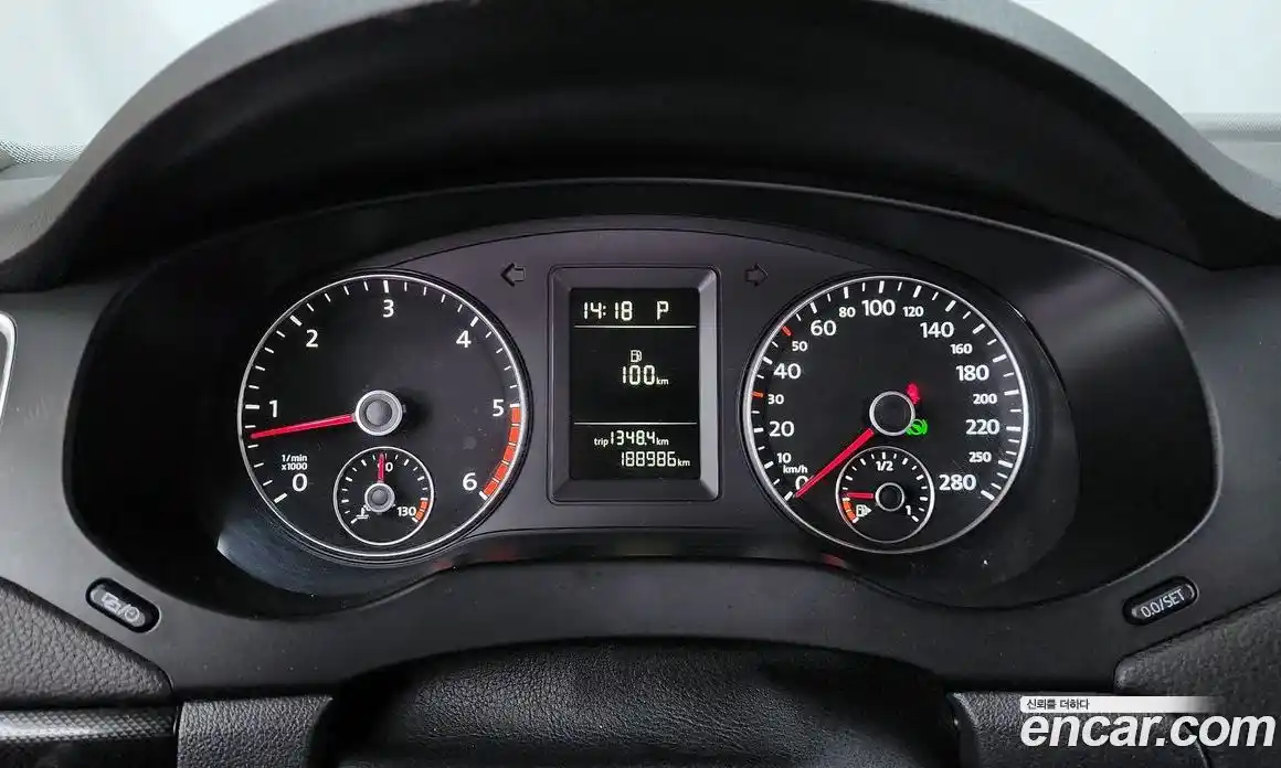 Volkswagen Jetta 2014 1.6 гидро в Москве № 277829, фото 8
