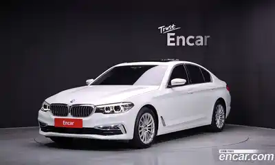 BMW 5-Series, 2019