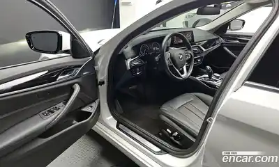 BMW 5-Series 2019 2.0 гидро в Москве № 282049, миниатюра 10