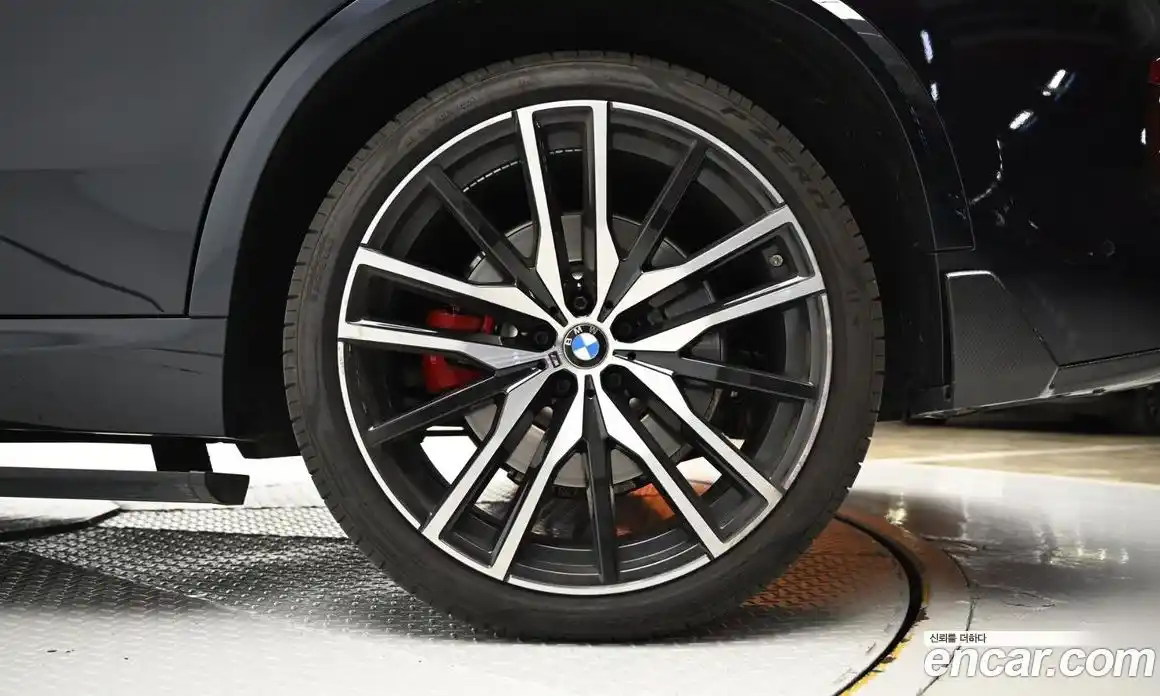 BMW X5 2021 4.4 гидро в Москве № 282303, фото 5