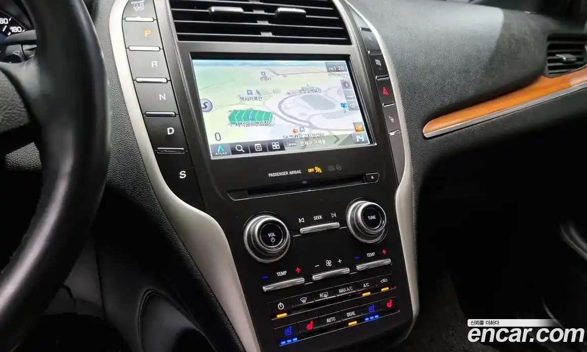 Lincoln MKC 2018 2.0 гидро в Москве № 282512, фото 14