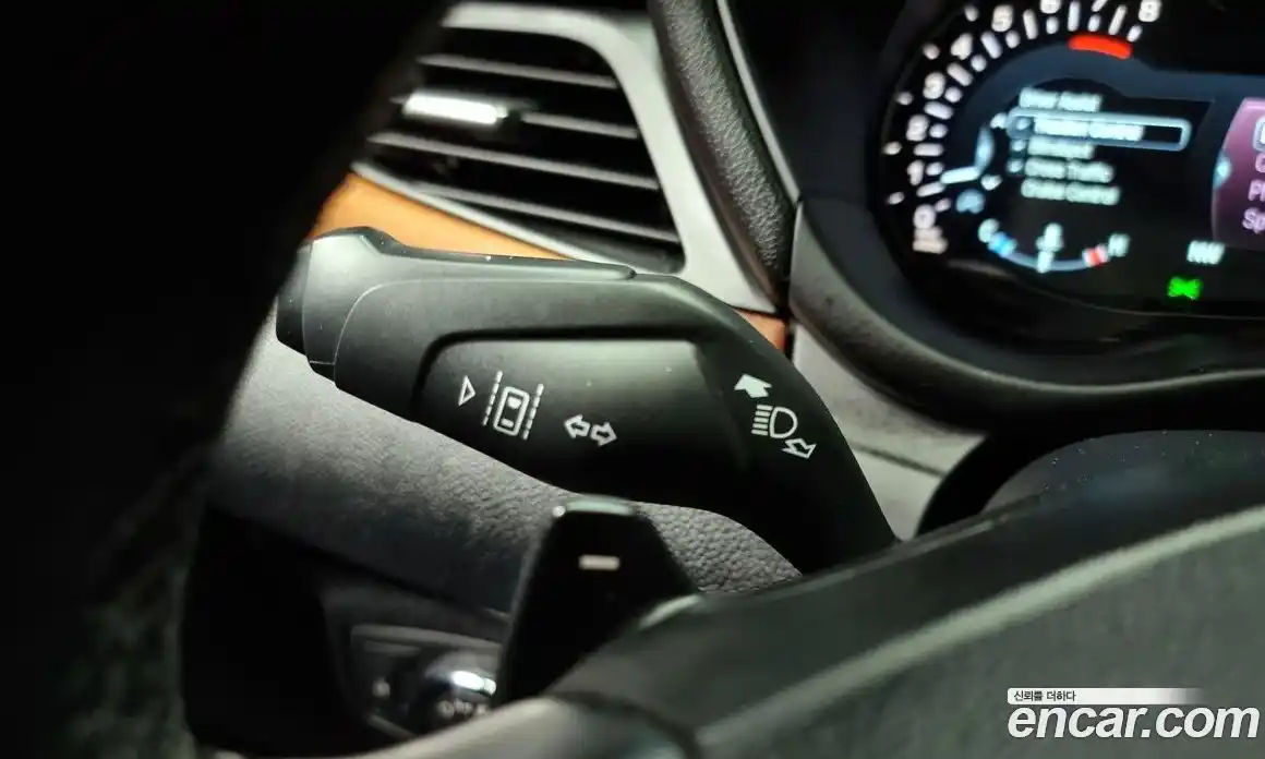 Lincoln MKC 2018 2.0 гидро в Москве № 282512, фото 17