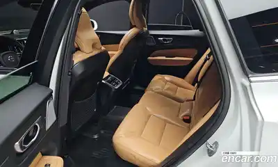 Volvo XC60 2023 2.0 гидро в Москве № 292441, миниатюра 12