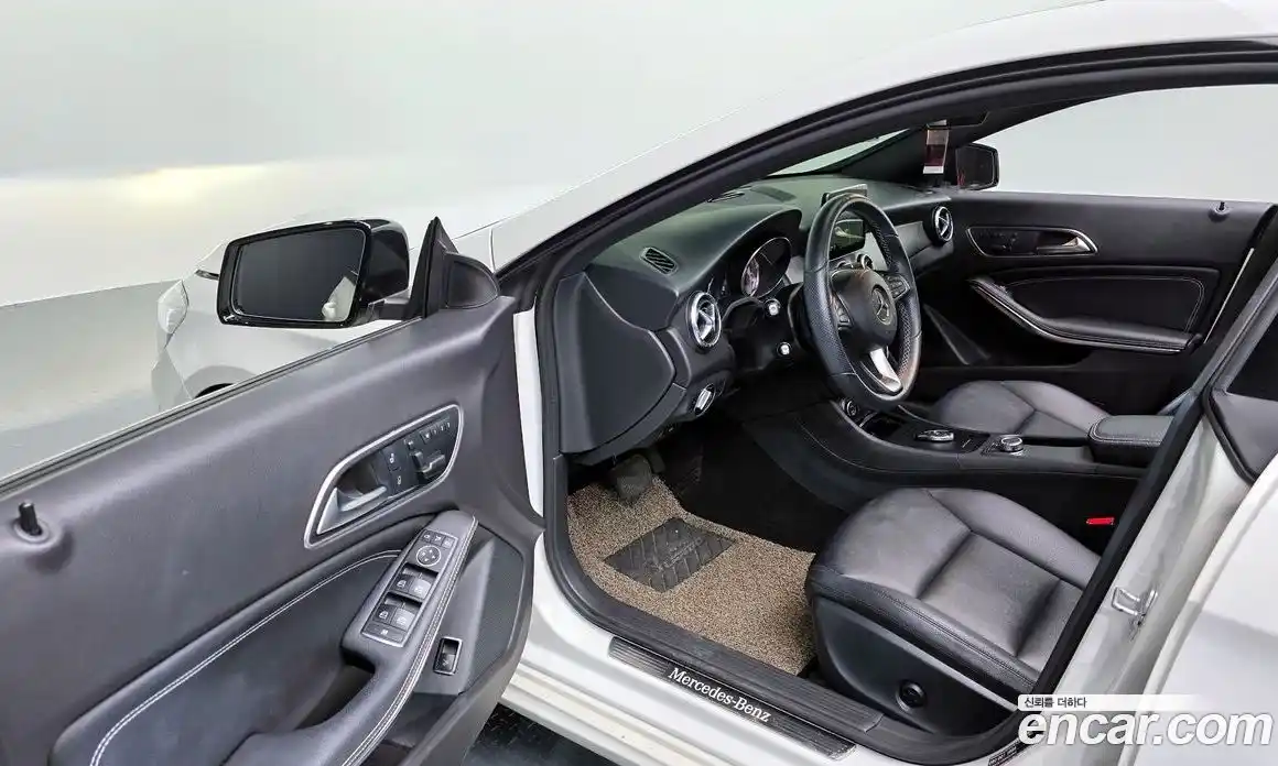Mercedes-Benz CLA-Class 2015 2.1 гидро в Москве № 292643, фото 11