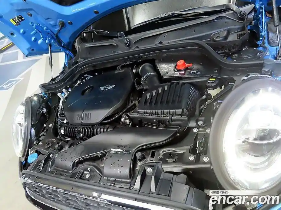 Mini Cooper 2019 2.0 гидро в Москве № 294379, фото 19