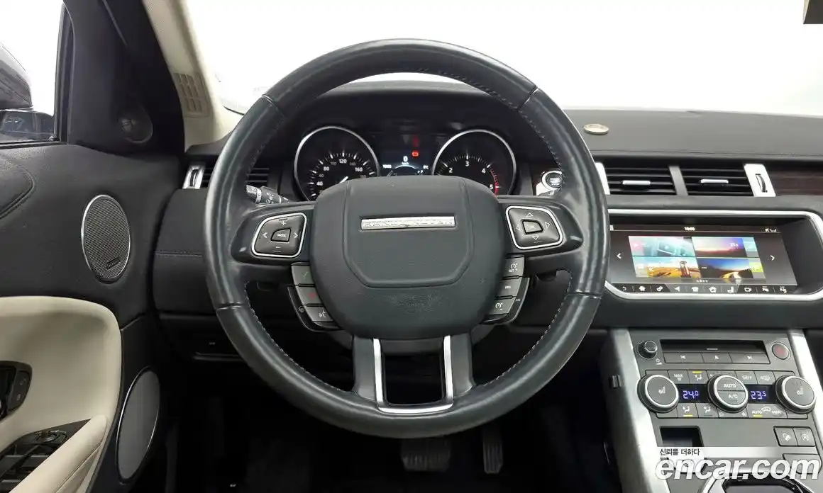 Land Rover Range-Rover Evoque 2017 2.0 гидро в Москве № 298203, фото 13