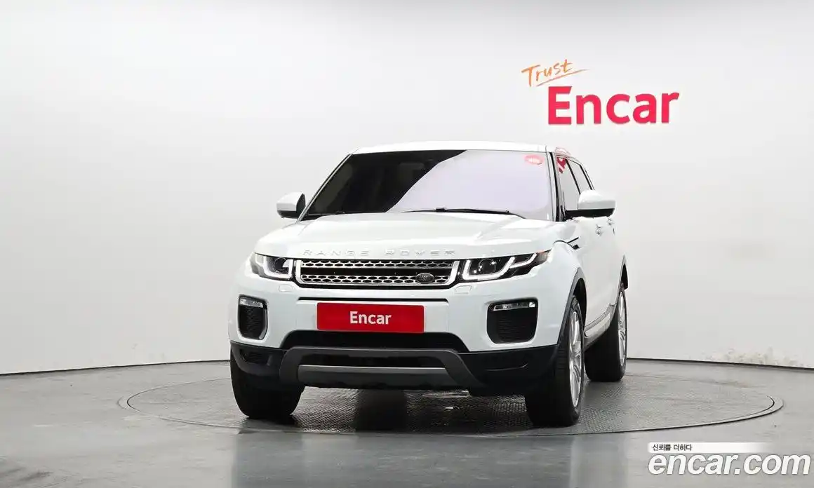 Land Rover Range-Rover Evoque 2017 2.0 гидро в Москве № 298203, фото 3