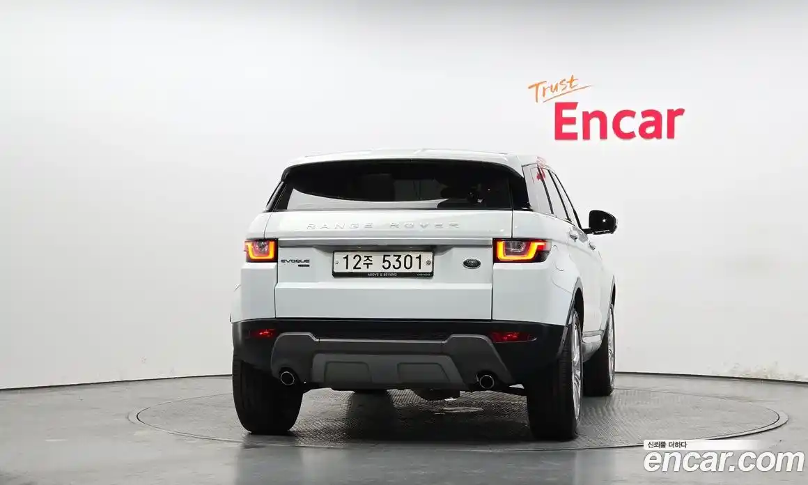 Land Rover Range-Rover Evoque 2017 2.0 гидро в Москве № 298203, фото 4