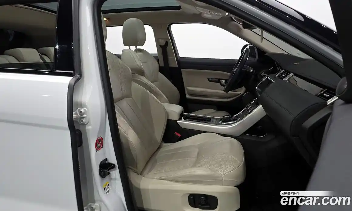 Land Rover Range-Rover Evoque 2017 2.0 гидро в Москве № 298203, фото 10