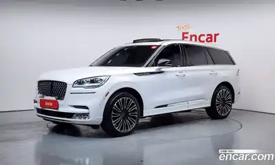 Lincoln Aviator, 2023