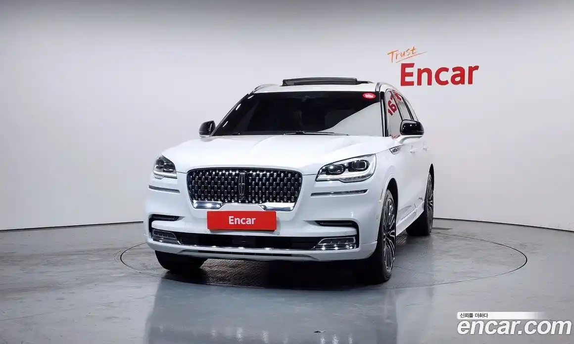 Lincoln Aviator 2023 3.0 гидро в Москве № 304124, фото 3