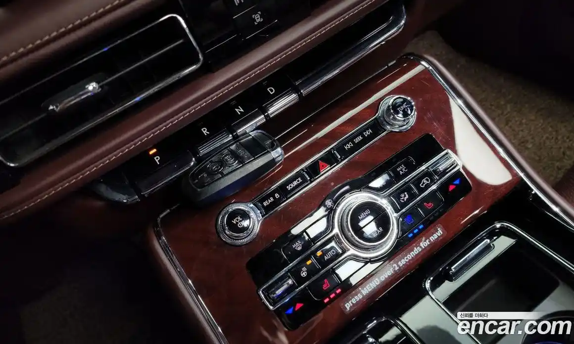 Lincoln Aviator 2023 3.0 гидро в Москве № 304124, фото 9