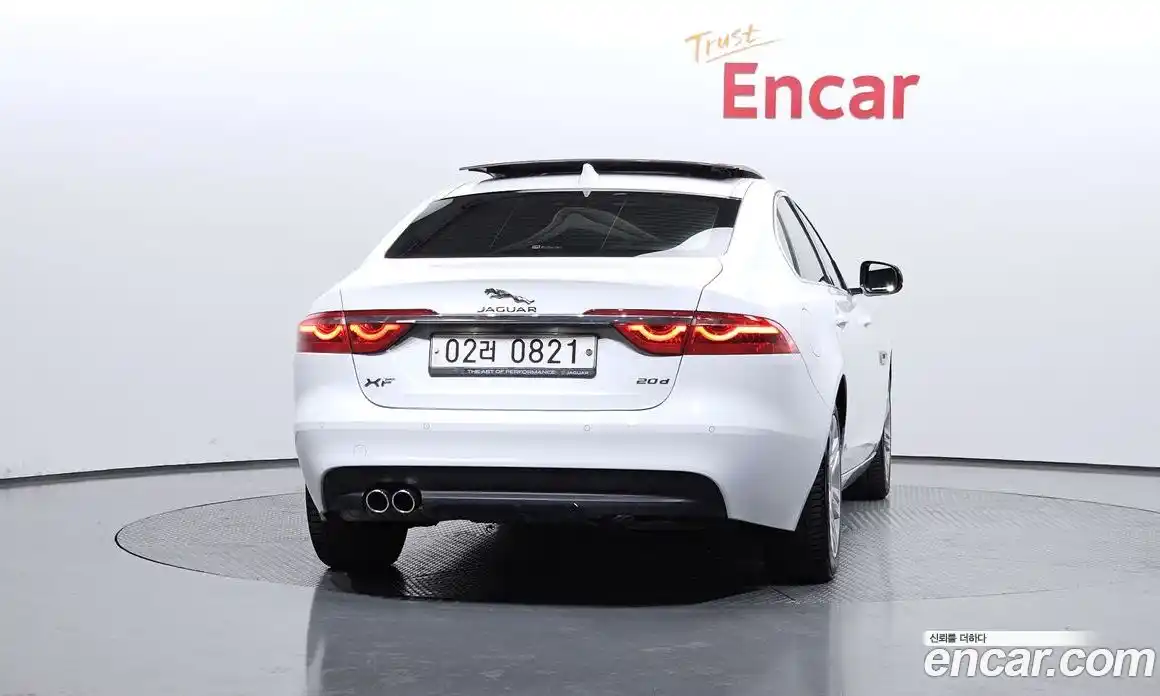 Jaguar XF 2016 2.0 гидро в Москве № 304991, фото 4