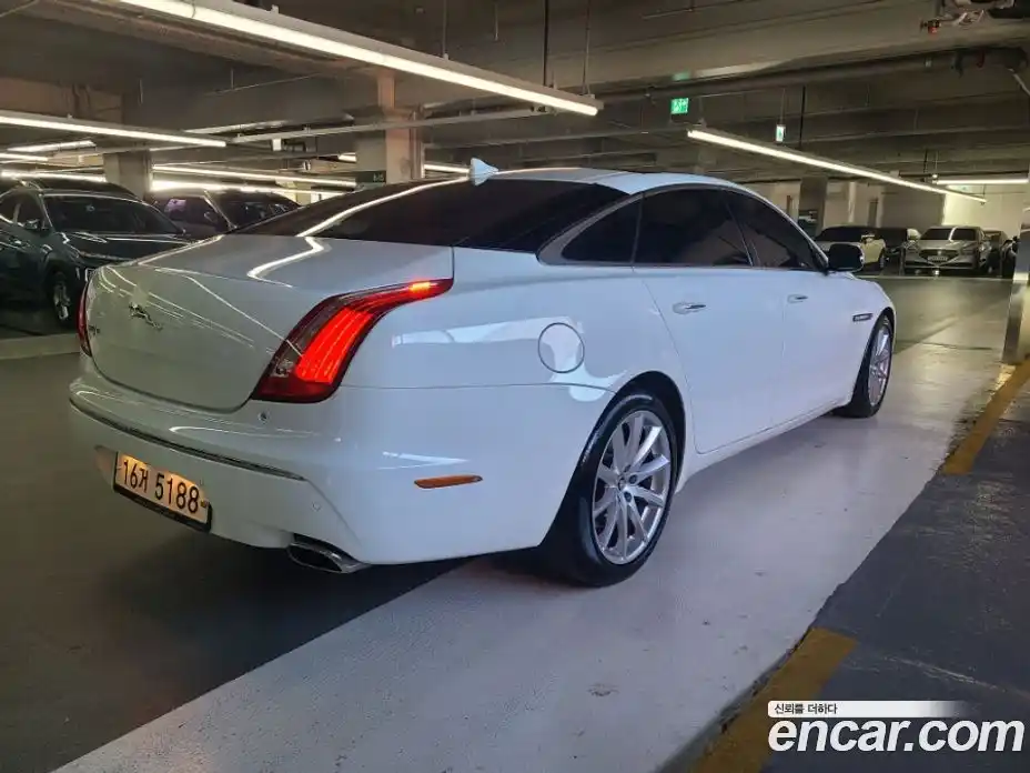 Jaguar XJ 2013 3.0 гидро в Москве № 305146, фото 5