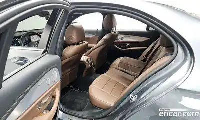 Mercedes-Benz E-Class 2021 2.0 гидро, миниатюра 11
