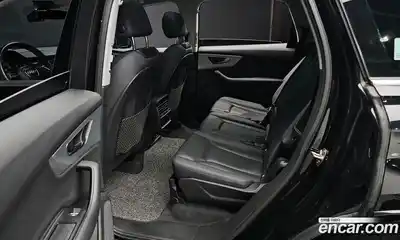 Audi Q7 2022 3.0 гидро в Москве № 312094, миниатюра 12