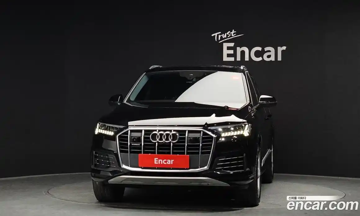 Audi Q7 2022 3.0 гидро в Москве № 312094, фото 3
