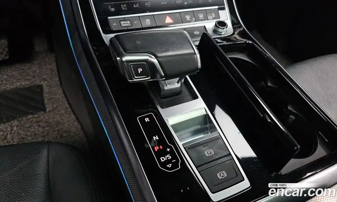 Audi Q7 2022 3.0 гидро в Москве № 312094, фото 9