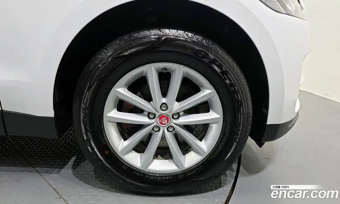 Jaguar F-Pace 2018 2.0 гидро в Москве № 320239, фото 5