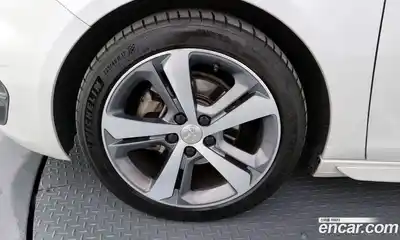 Peugeot 308 2018 1.6 гидро в Москве № 320529, миниатюра 5