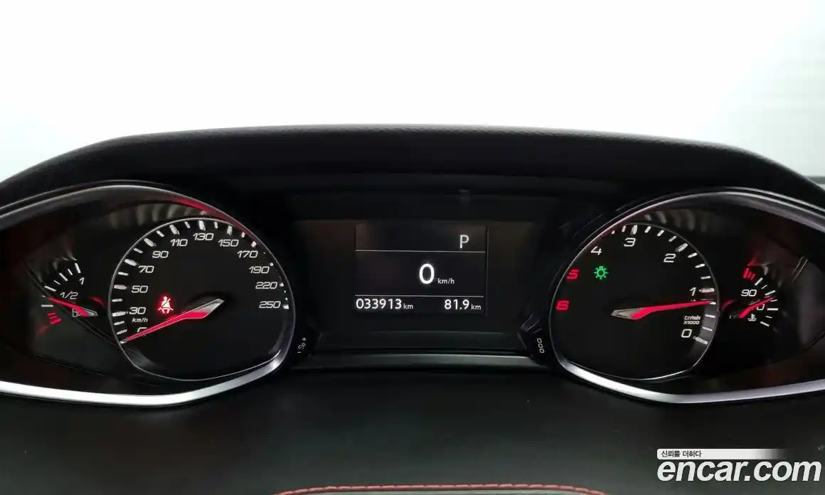 Peugeot 308 2018 1.6 гидро в Москве № 320529, фото 8