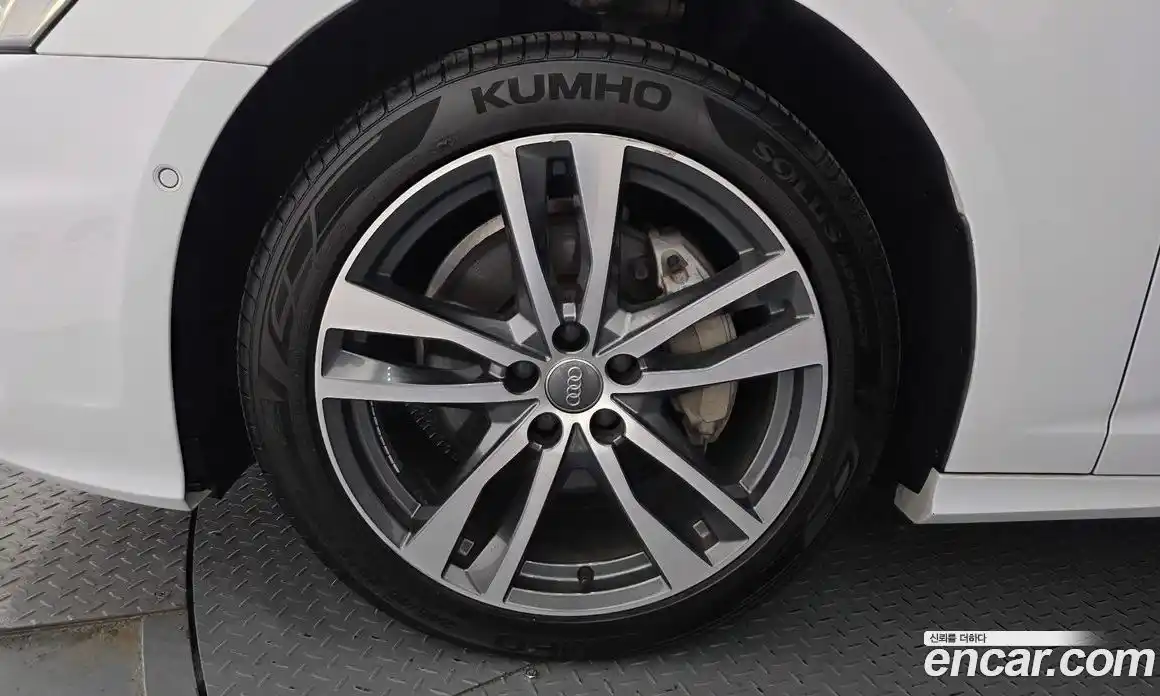 Audi A6 2019 2.0 гидро в Москве № 325731, фото 5